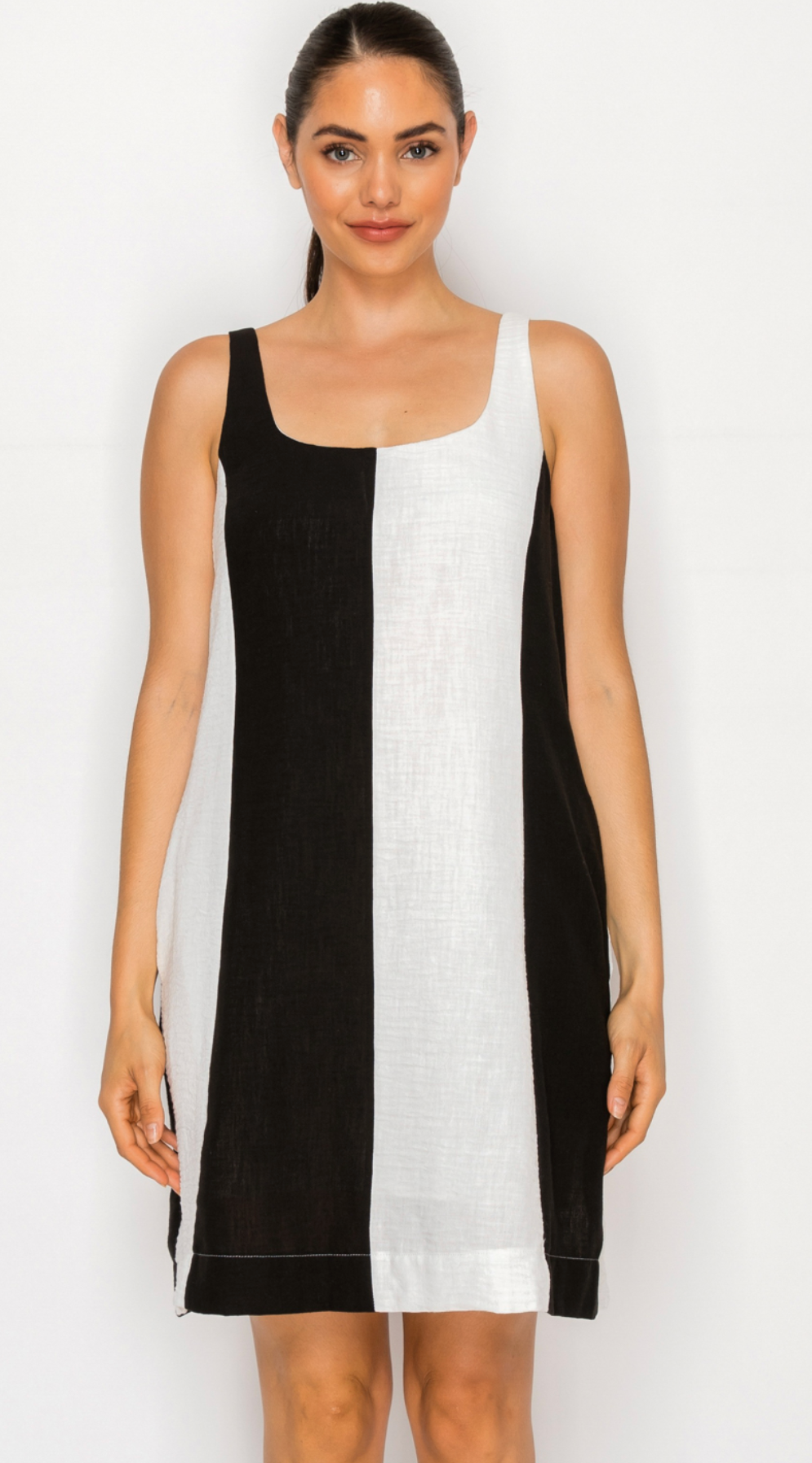 Black/White Color block Dress