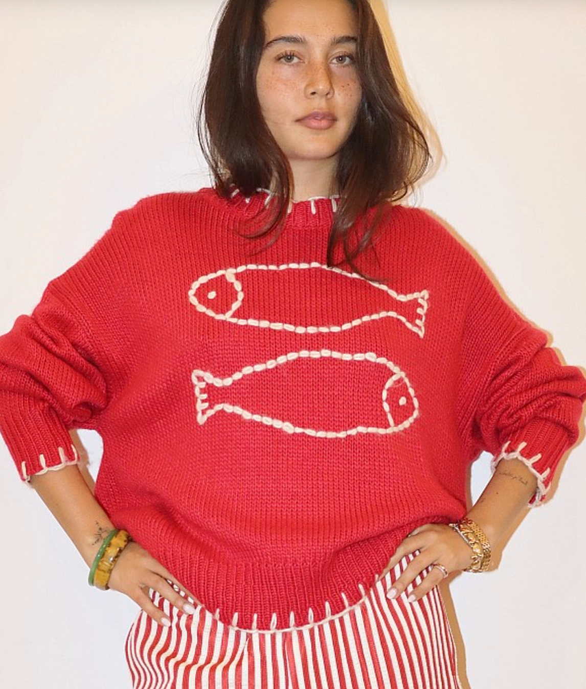 Fish Sweater with stitching hem